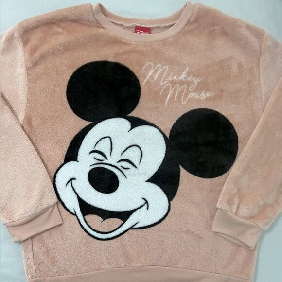 Disney Sweat Shirt Very Soft Juniors XL Fits Womens XL also - Picture 1 of 12